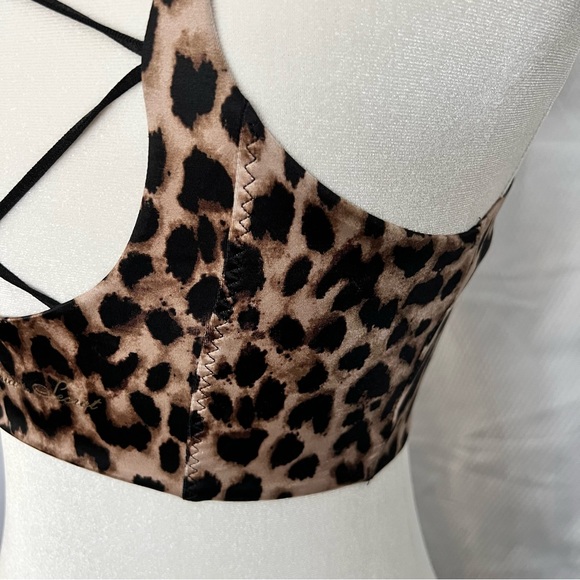 Victoria Secret Animal print sports bra size small - Picture 4 of 8